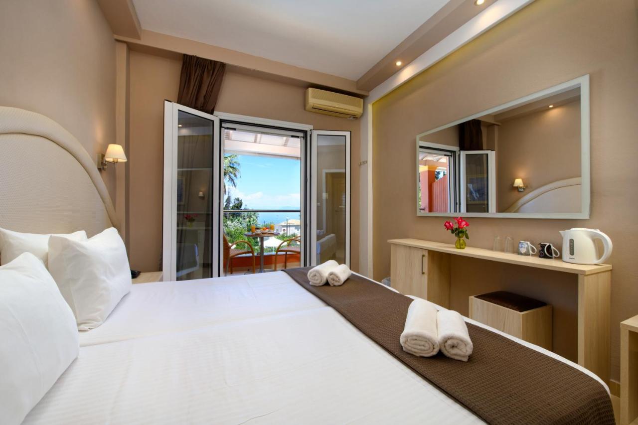 Hotel Penelope بوكاري المظهر الخارجي الصورة