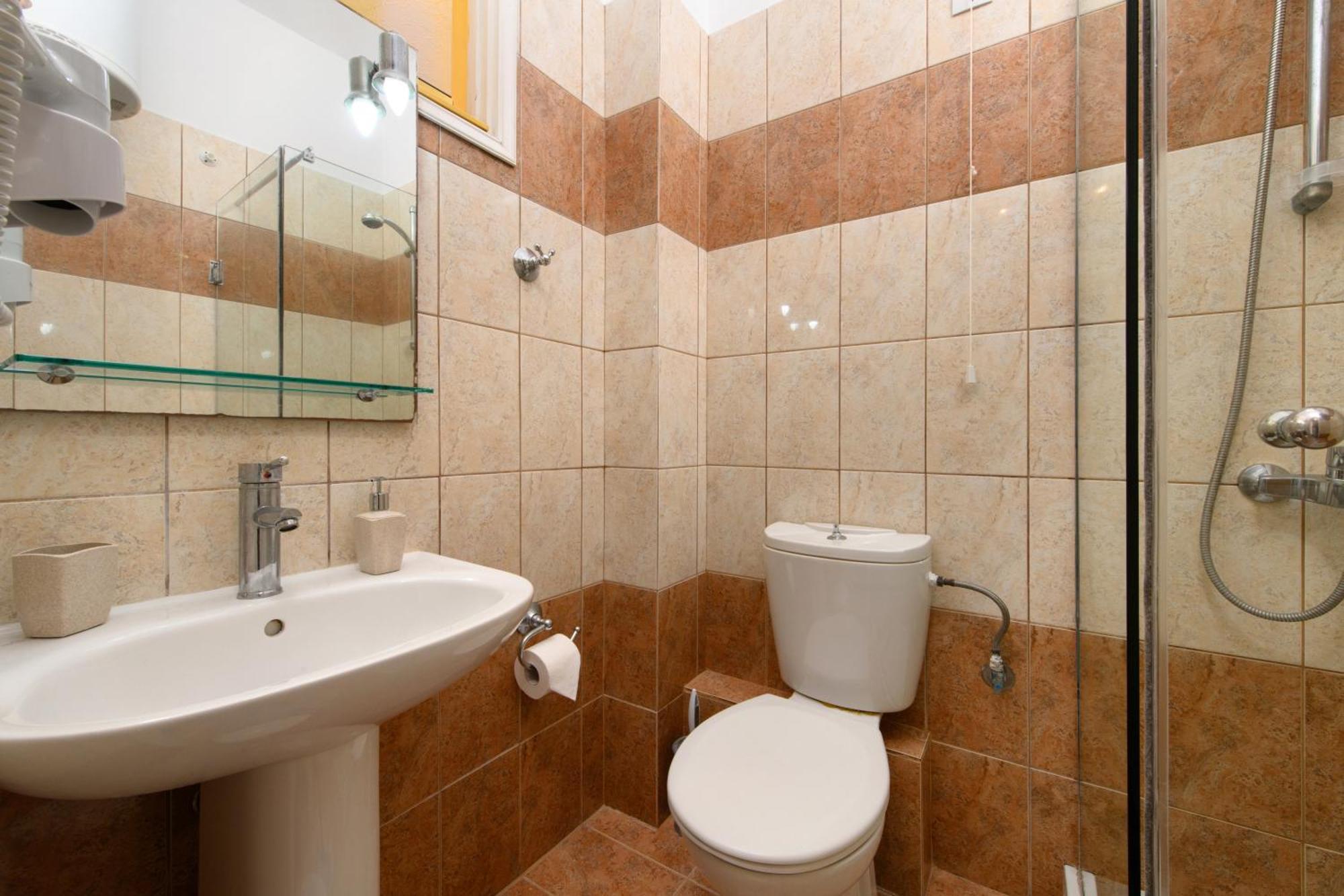 Hotel Penelope بوكاري المظهر الخارجي الصورة