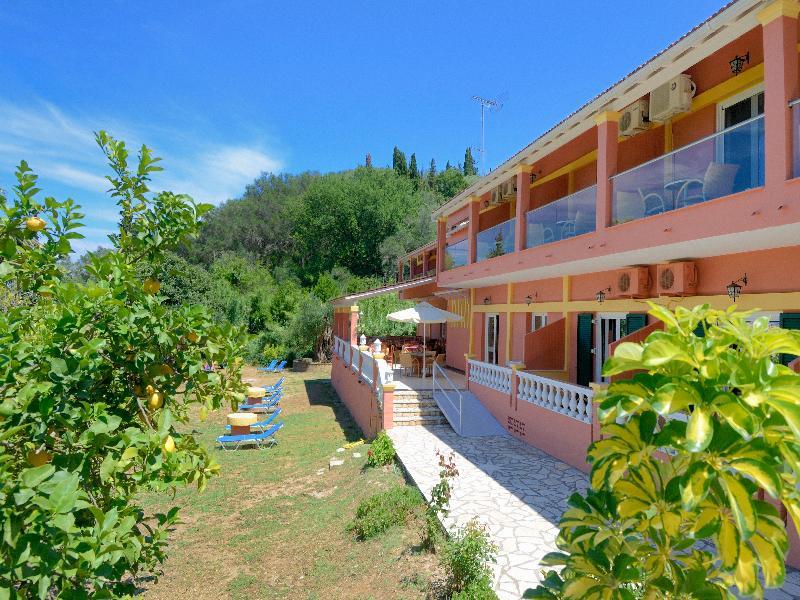 Hotel Penelope بوكاري المظهر الخارجي الصورة