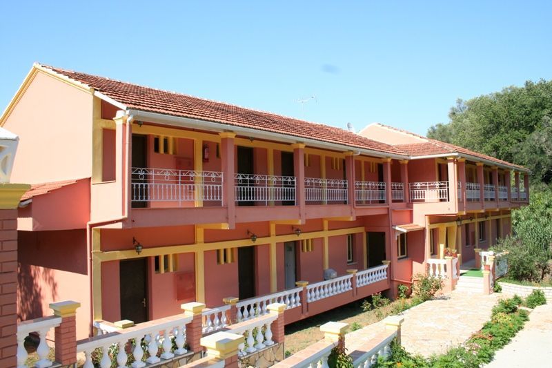 Hotel Penelope بوكاري المظهر الخارجي الصورة